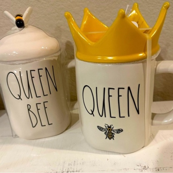 Rae Dunn Ceramic Queen Crown Bee Mugs Set - New - Picture 2 of 5